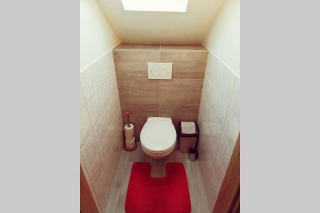Appartement Avec Rooftop Au Centre De Malmedy Exterior photo